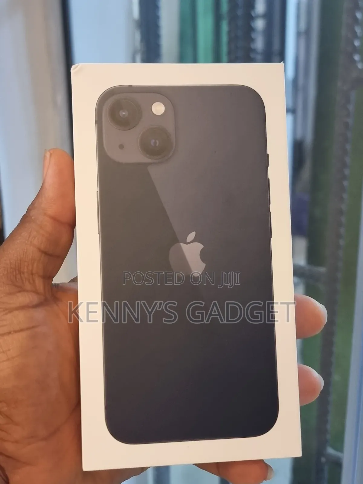 New Apple iPhone 13 256 GB Black