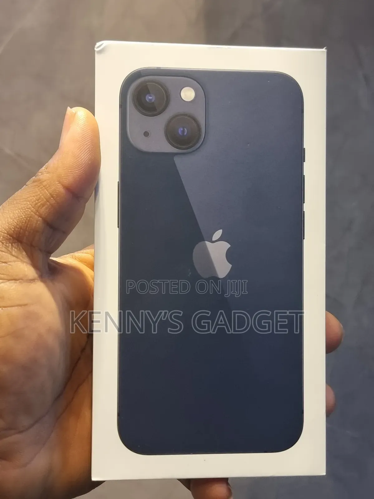 New Apple iPhone 13 256 GB Black