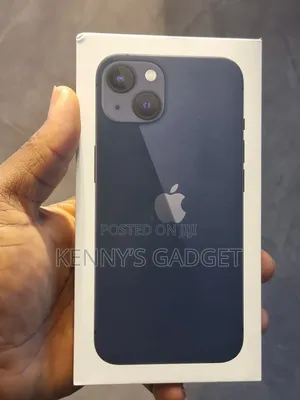 New Apple iPhone 13 256 GB Black