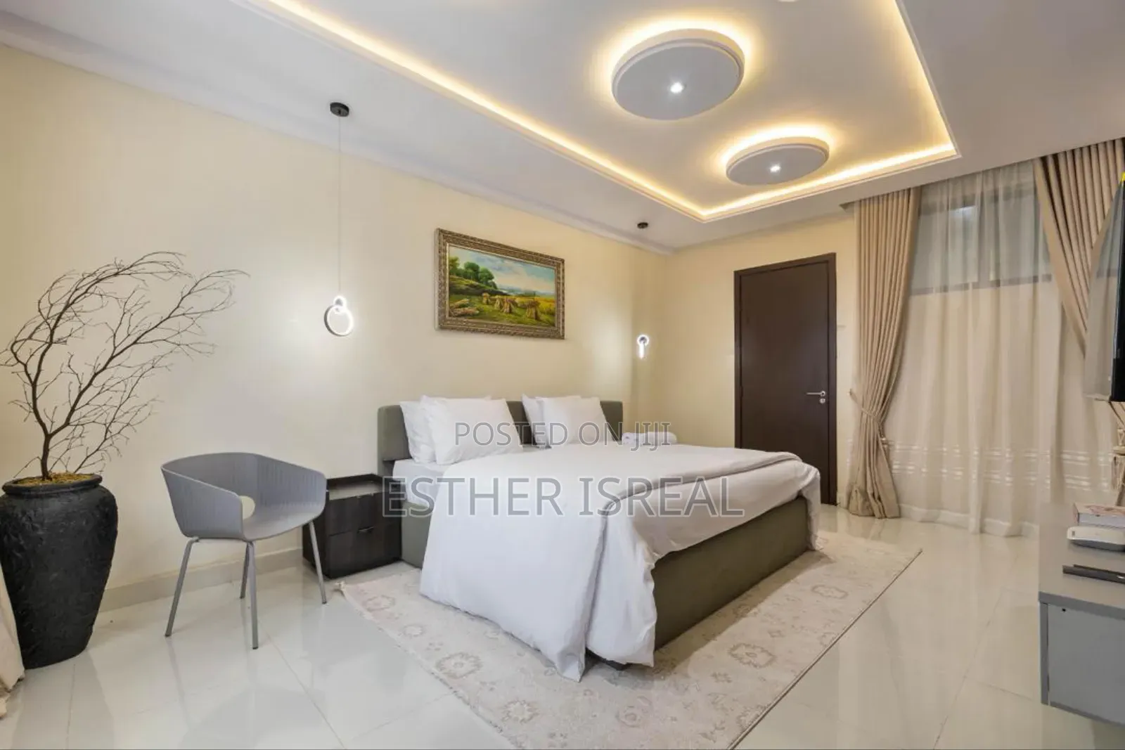 2 Bedroom Duplex Apartment