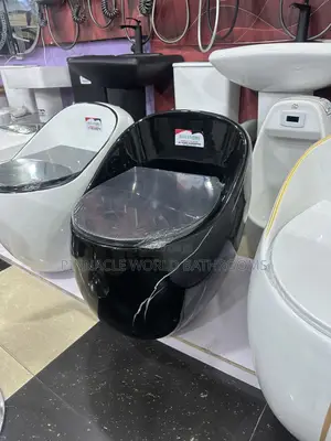 England Black Water Closet 001