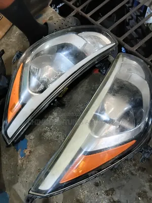 Headlamp Accent 2014