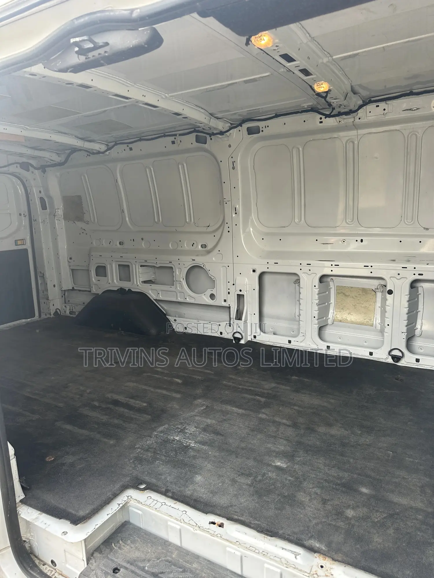 Ford Transit 2015 White