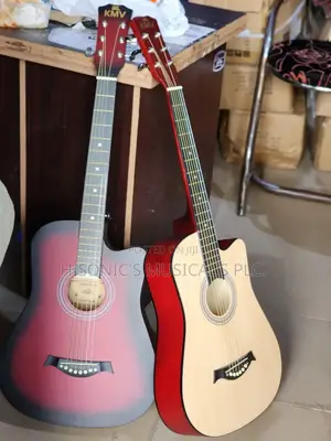 Acoustic Box Guitar.
