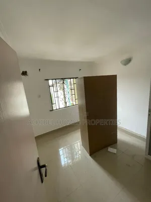 3bdrm Duplex in Mega Mound, Lekki Phase 2 for rent