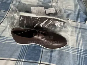 Hotic Men's Shoe Size 42. Made in Turkey.