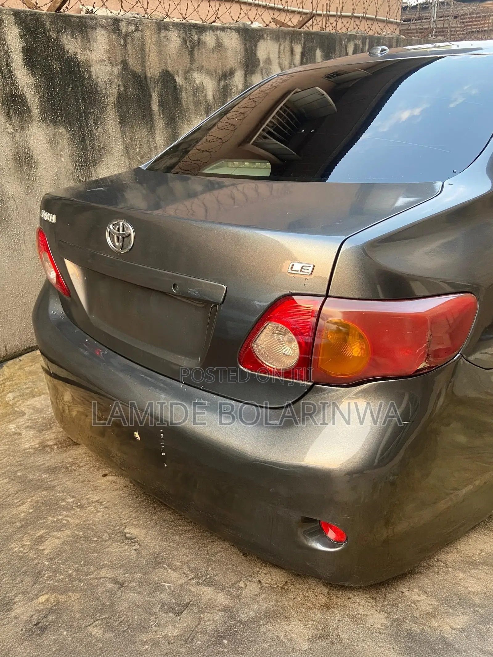 Toyota Corolla 2010 Gray