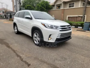 Toyota Highlander Limited 4x4 V6 (3.5L 6cyl 8A) 2017 White