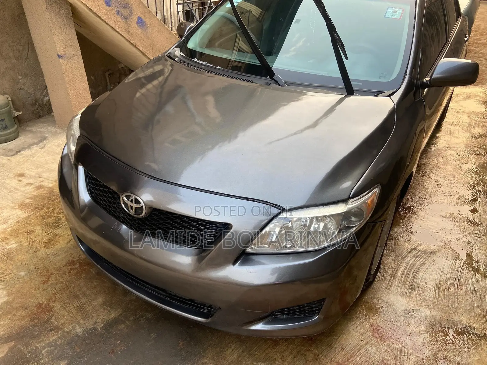 Toyota Corolla 2010 Gray