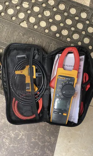 Fluke Clamp Meter