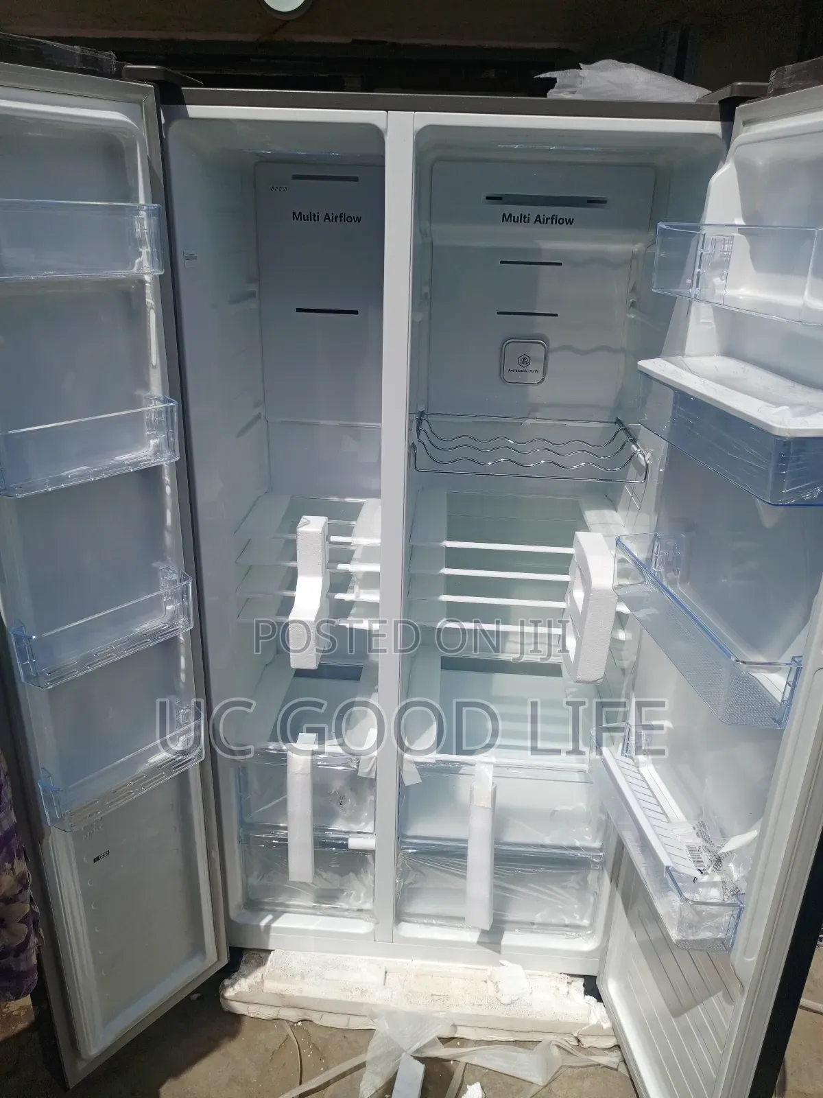 Side by Side Hisense Fridge