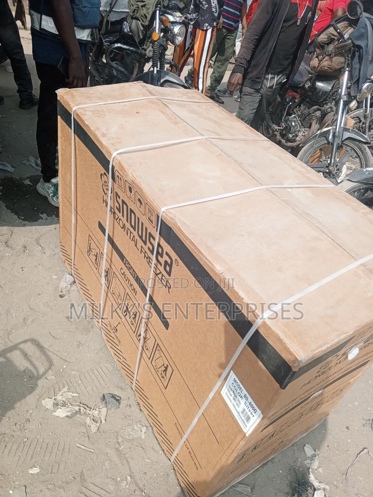 Snowsea 600l Double Door Freezer