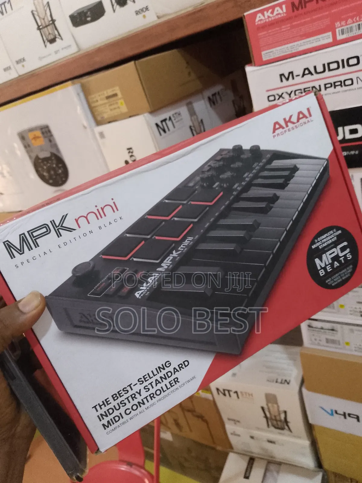 Akai MPK Mimi Midi Controller