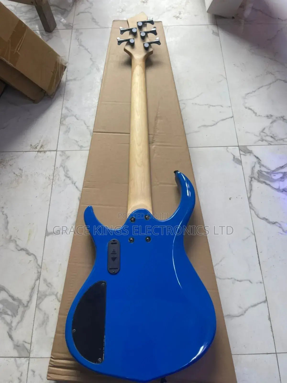 Fender Active 5strings Bass Guitar