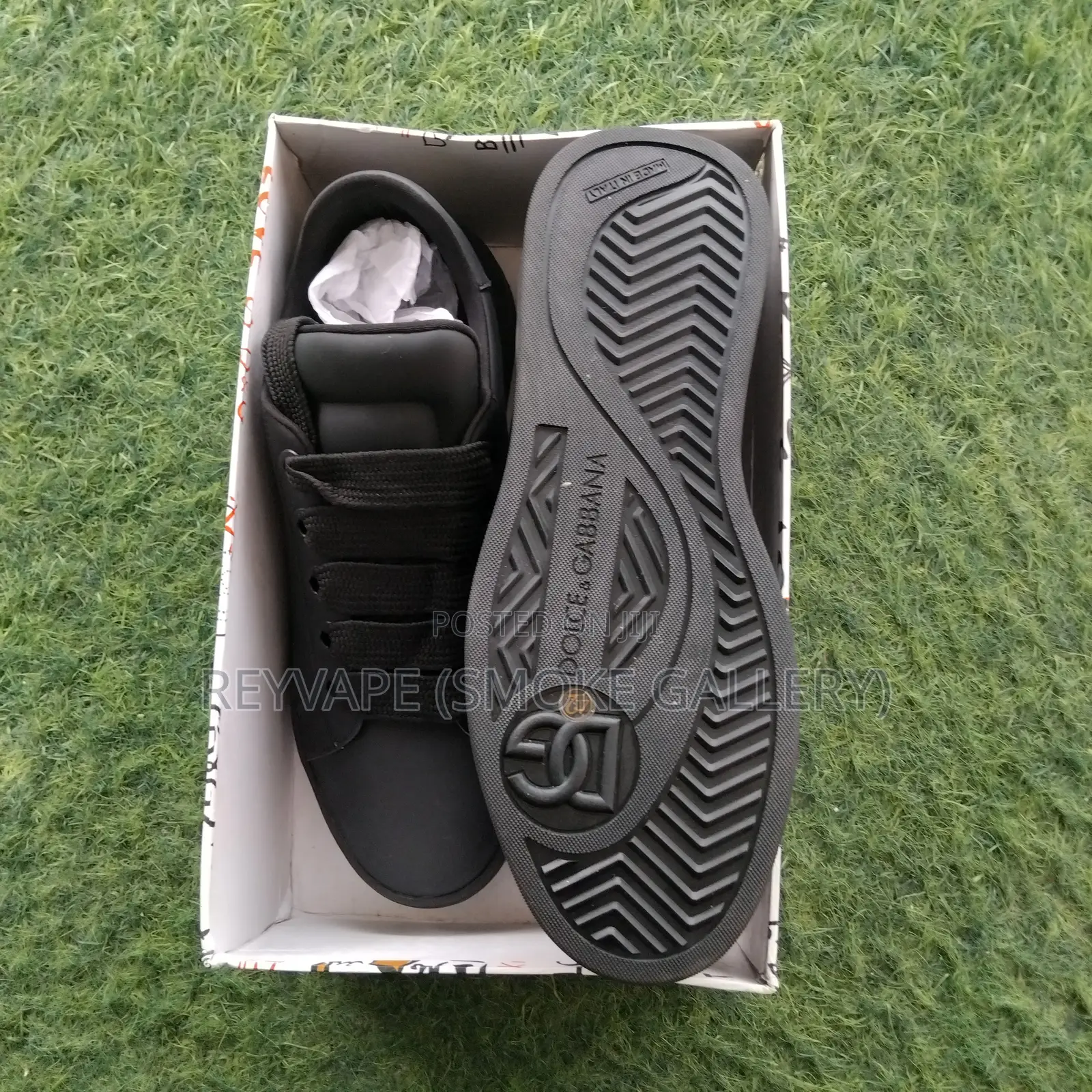 Dolce Gabbana Sneaker With Box