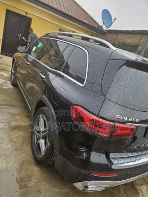 Mercedes-Benz GLB-Class GLB 250 4MATIC 2020 Black