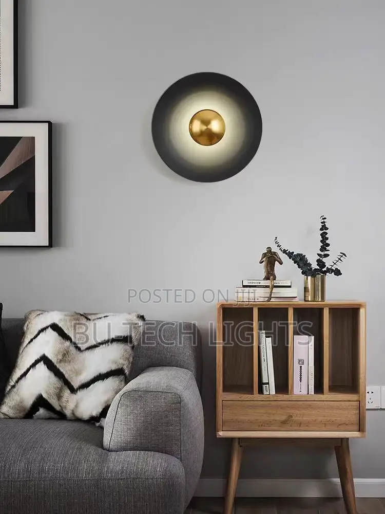 Disc Wall Light