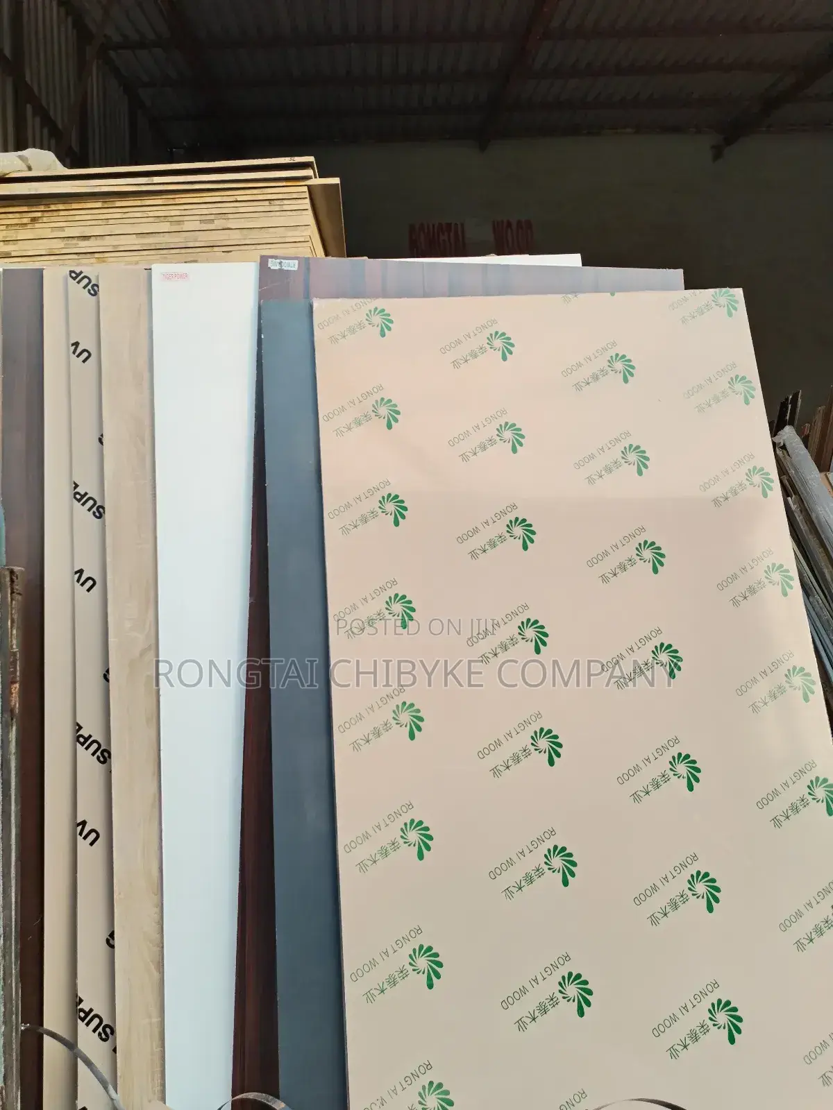 HDF Glossy and MDF Glossy