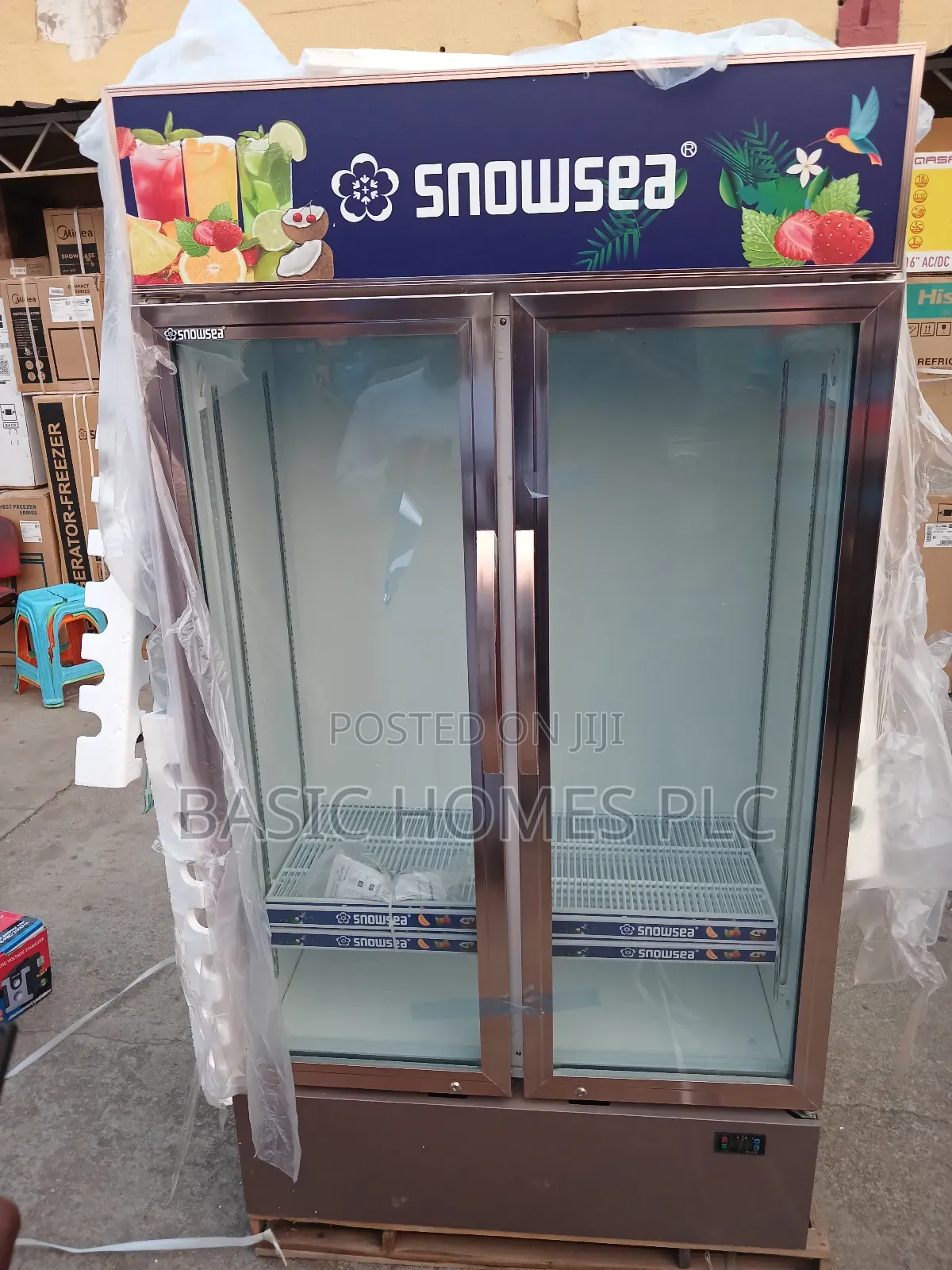 Snowsea Show Case700 Litters