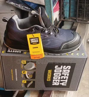 Cador Jogger Safety Boot