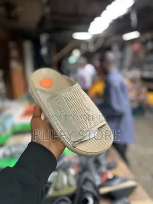Ugg Luxurious Wear