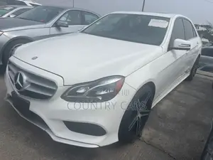 Mercedes-Benz E350 Base 4Matic Sedan AWD (3.5L 6cyl 7A) 2014 White