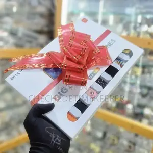 What a Perfect Valentine Gift  Should Look Like