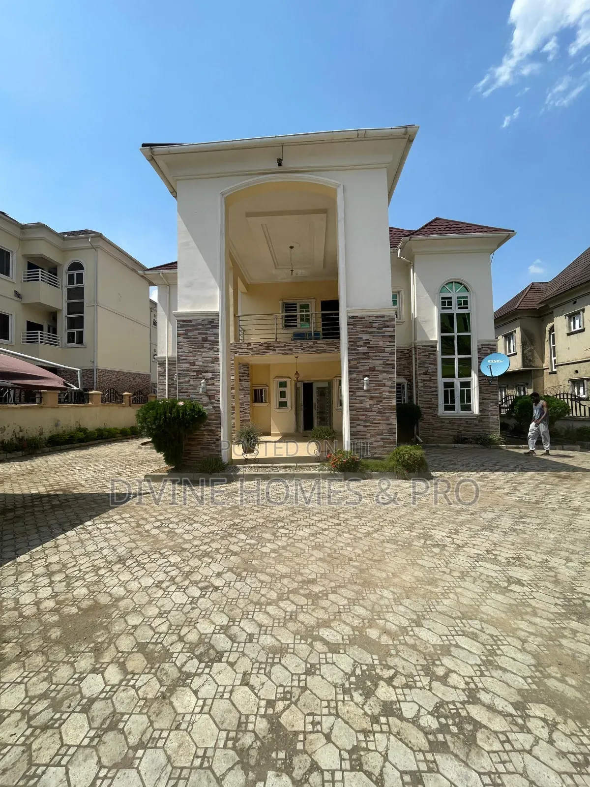 5bdrm Duplex in Katampe (Main) for rent