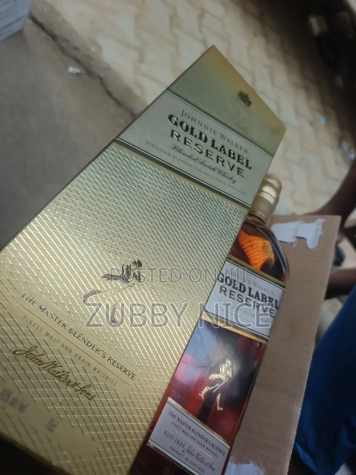Johnnie Walker Gold Label