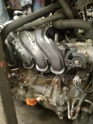 Toyota Yaris Complete Engine