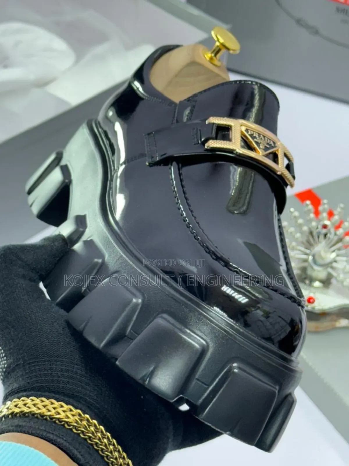 High Quality Prada Shoe