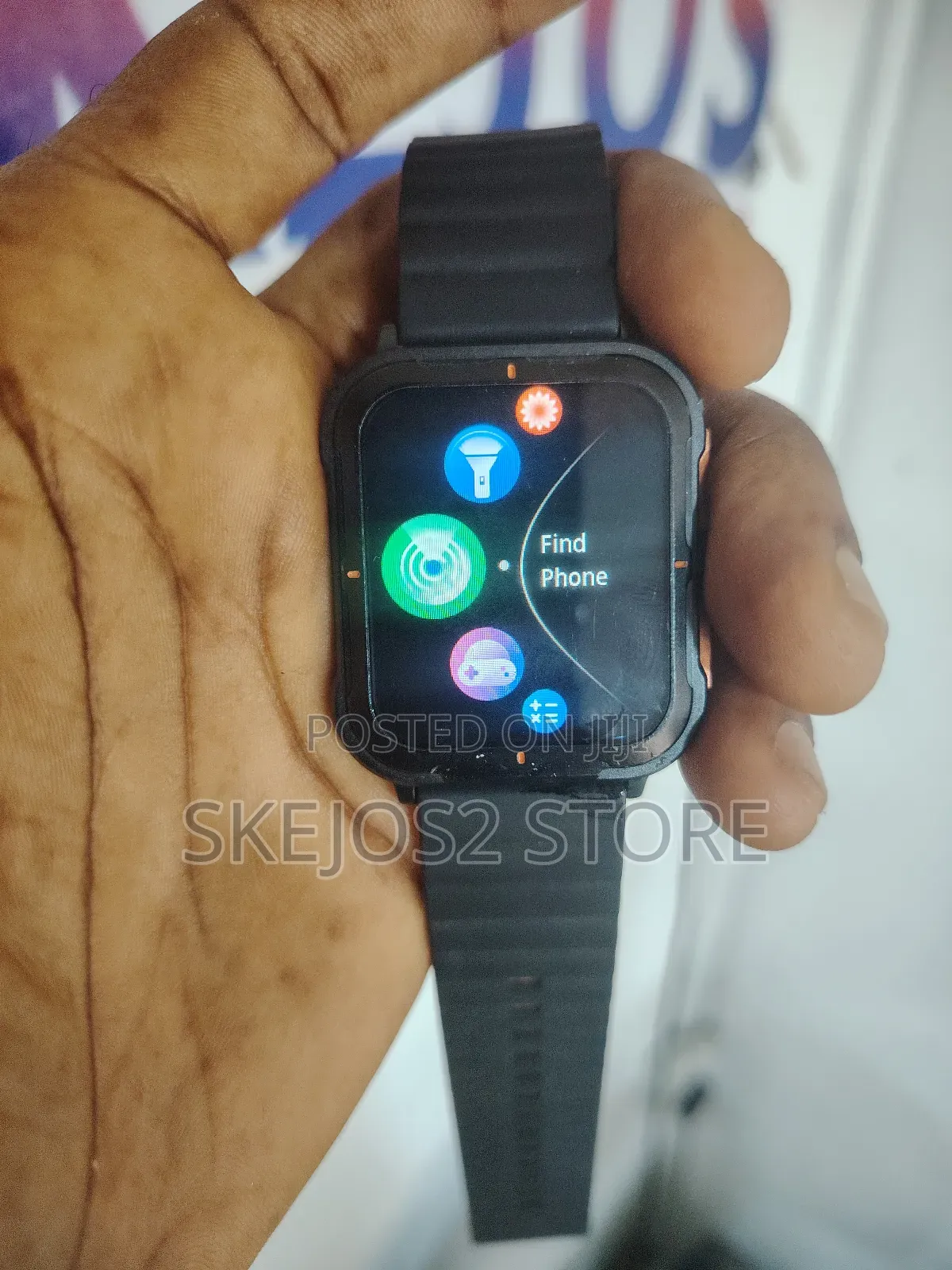 D09 1.9" TFT Square Screen Smart Watch