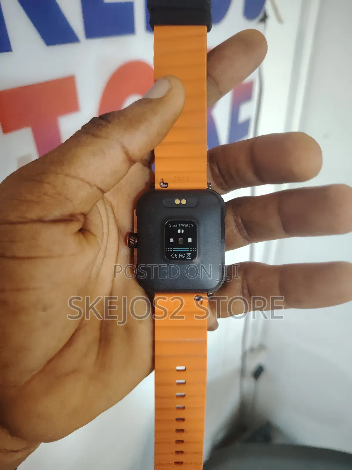 D09 1.9" TFT Square Screen Smart Watch