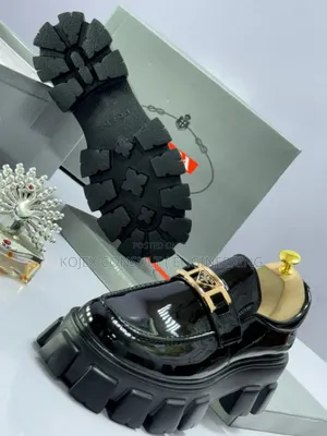 High Quality Prada Shoe