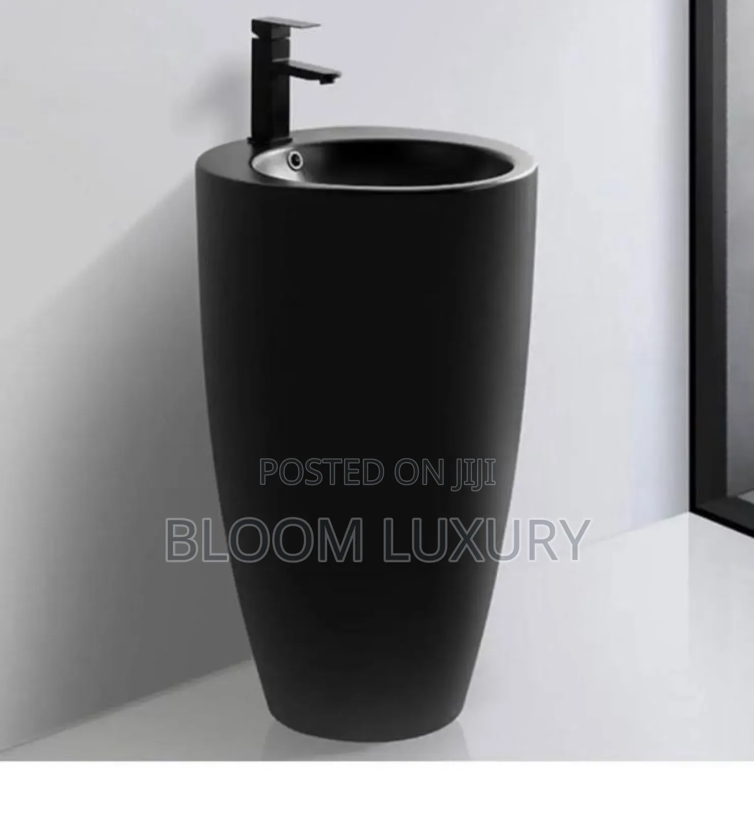 Matte Black Freestand Basin
