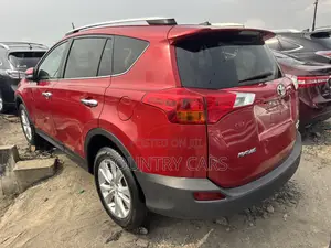 Toyota RAV4 Limited 4dr SUV AWD (2.5L 4cyl 6A) 2014 Red