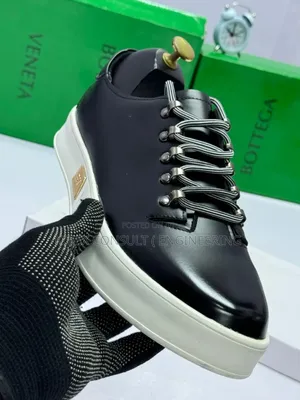 Bottega Leather Skin Men Shoe