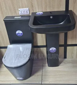 Matte Black Water Closet 💧