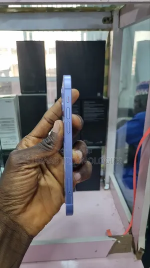 Apple iPhone 12 64 GB Purple
