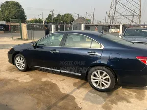 Lexus ES 350 2010 Blue