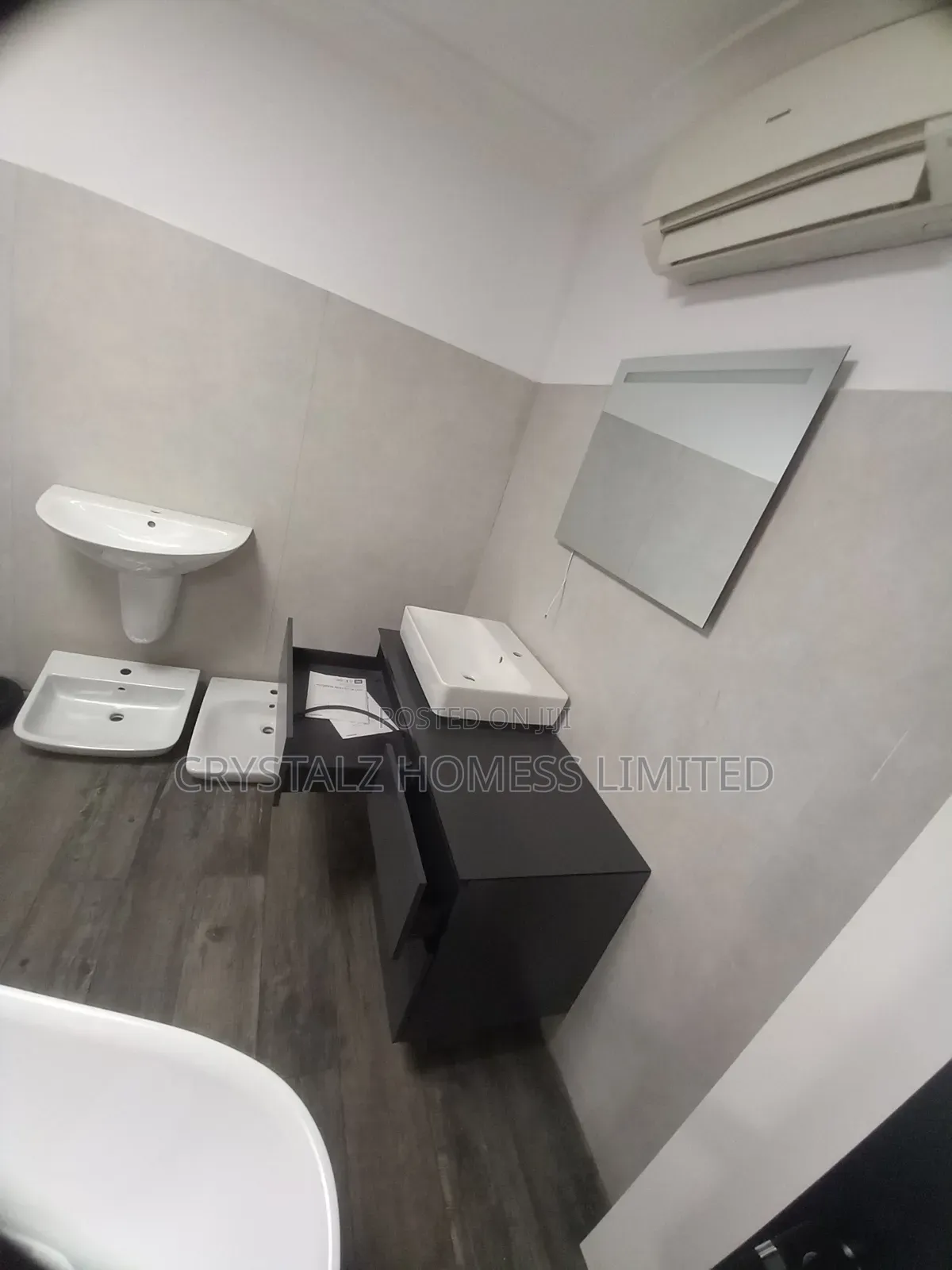 Geberit Water Closet With the Mirror