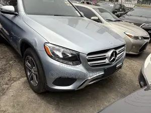 Mercedes-Benz GLC-Class 2016 Teal