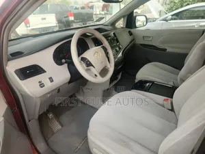 Toyota Sienna XLE 7 Passenger 2012 Red