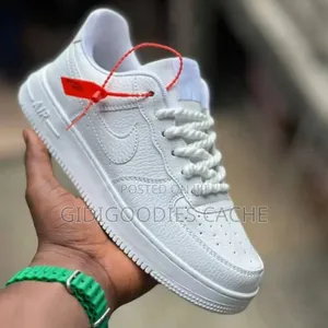 Trendy Women's Nike Sneakers