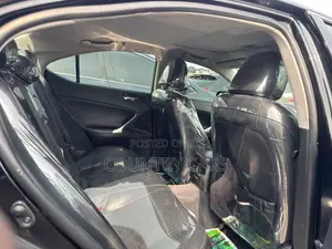 Lexus IS 250 2010 Black
