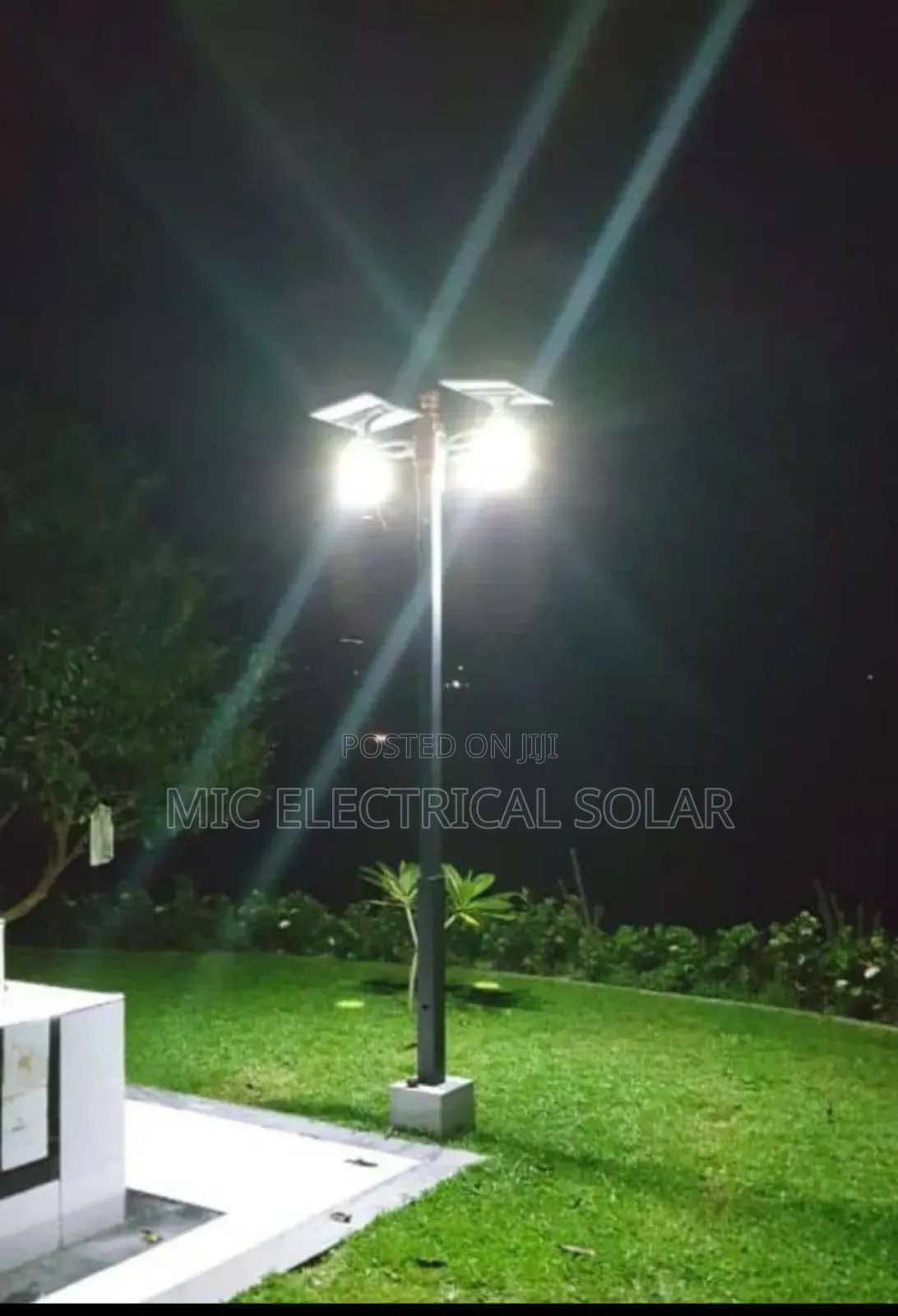 Solar Garden Light