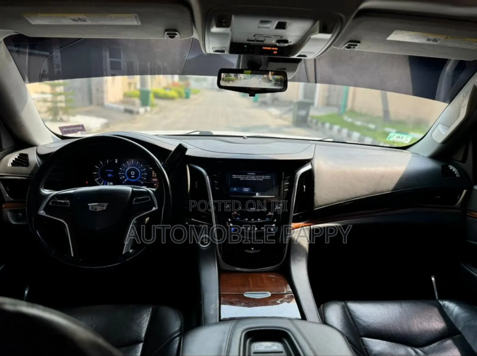 Cadillac Escalade 2018 White