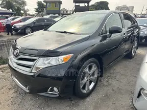 Toyota Venza AWD 2010 Black