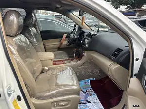 Toyota Highlander Limited 2008 White