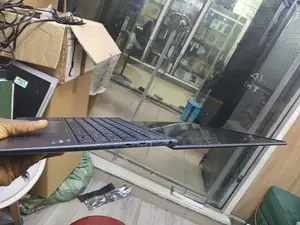 Laptop HP Dragonfly G3 32GB Intel Core I7 SSD 512GB